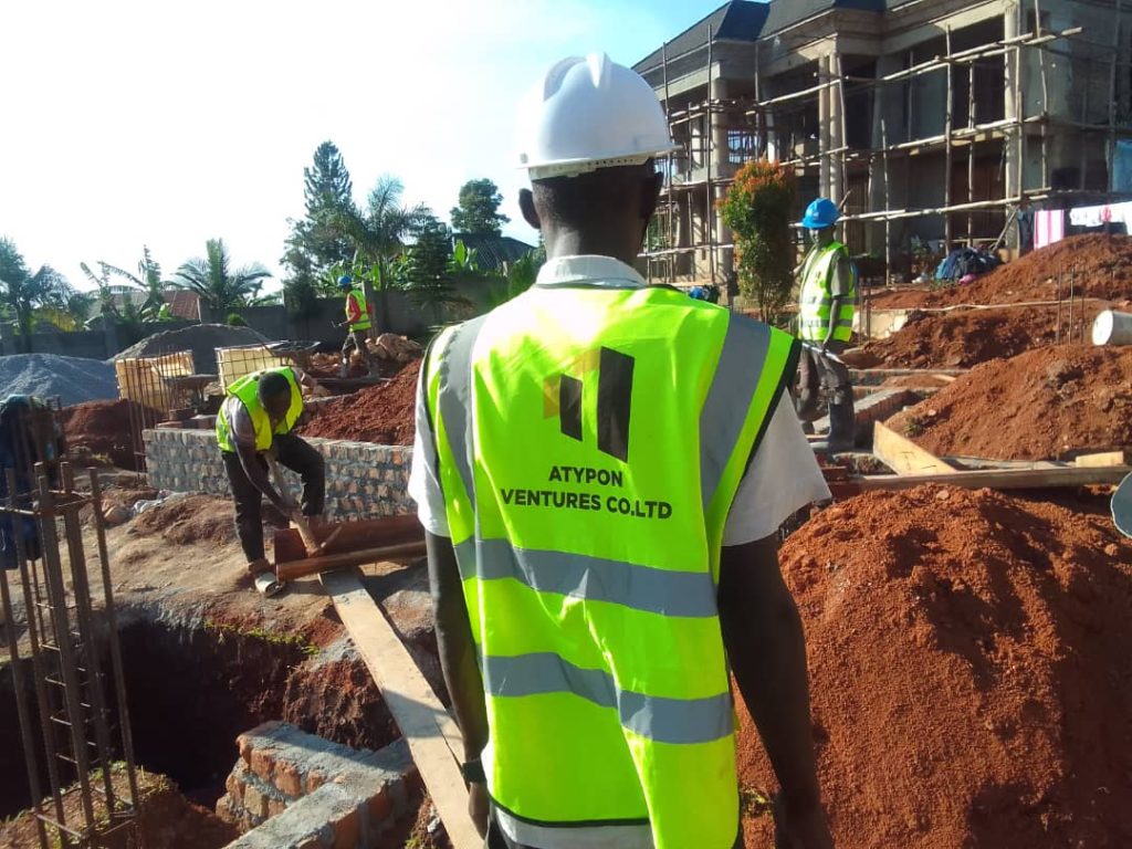 WhatsApp Image 2025-08-29 at 16.25.04